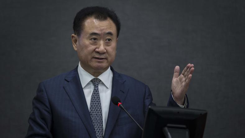 我这有赚它一个亿的执行方案,你愿意做吗?